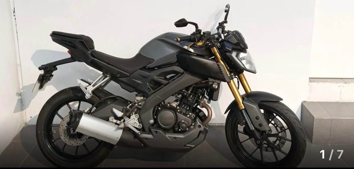 Moto 125mt 03 bem concervada