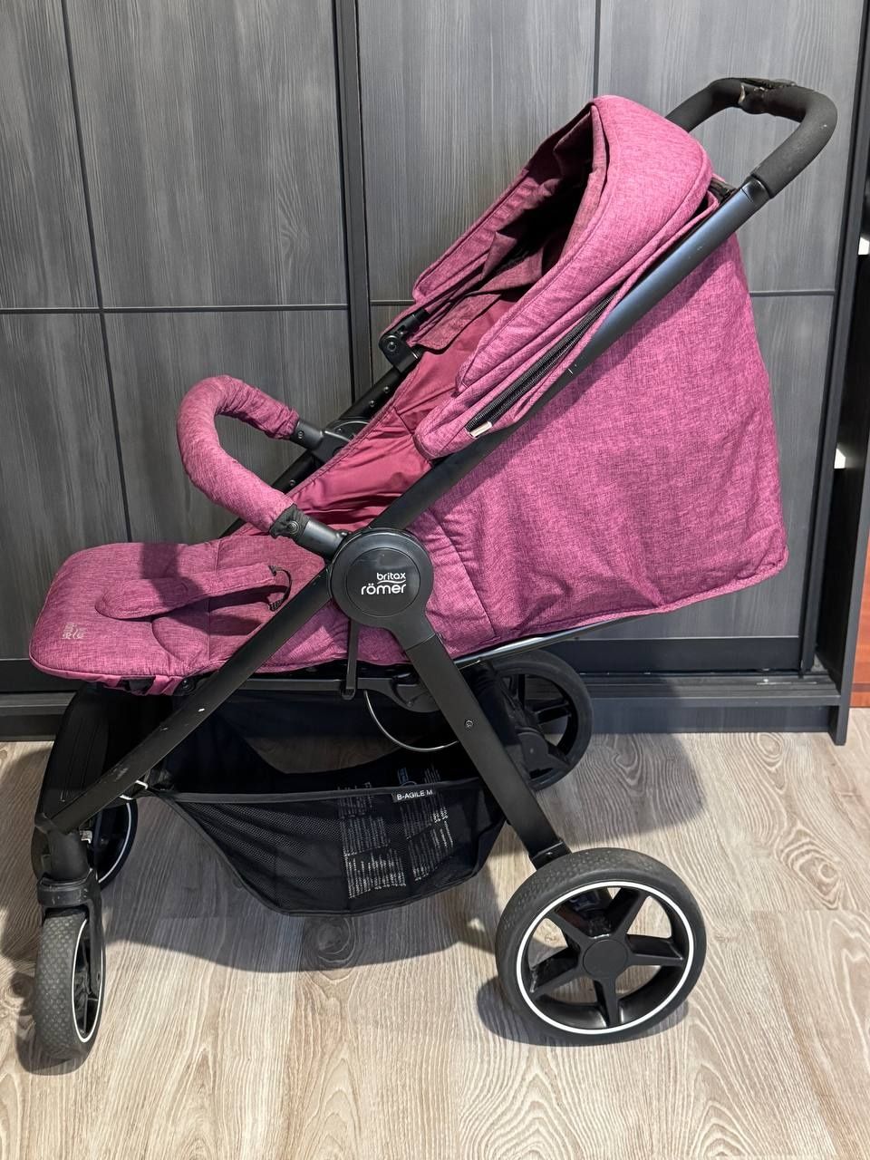 Прогулянкова коляска Britax-Romer B-Agile M Cherry Wine