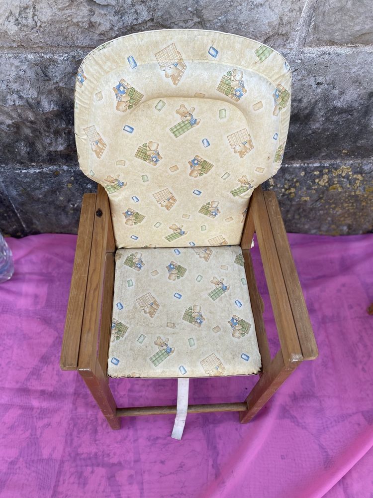 Cadeira e mesa da papa em madeira,anos 80
