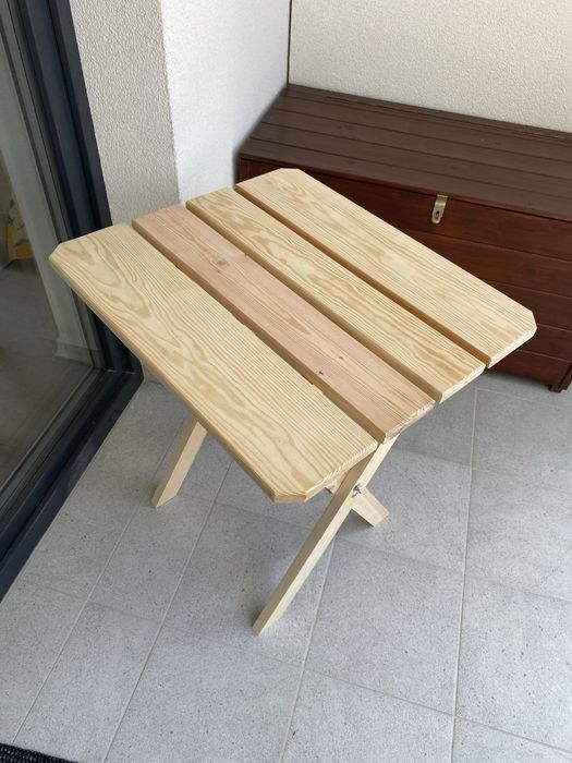 Meble ogrodowe drewniane