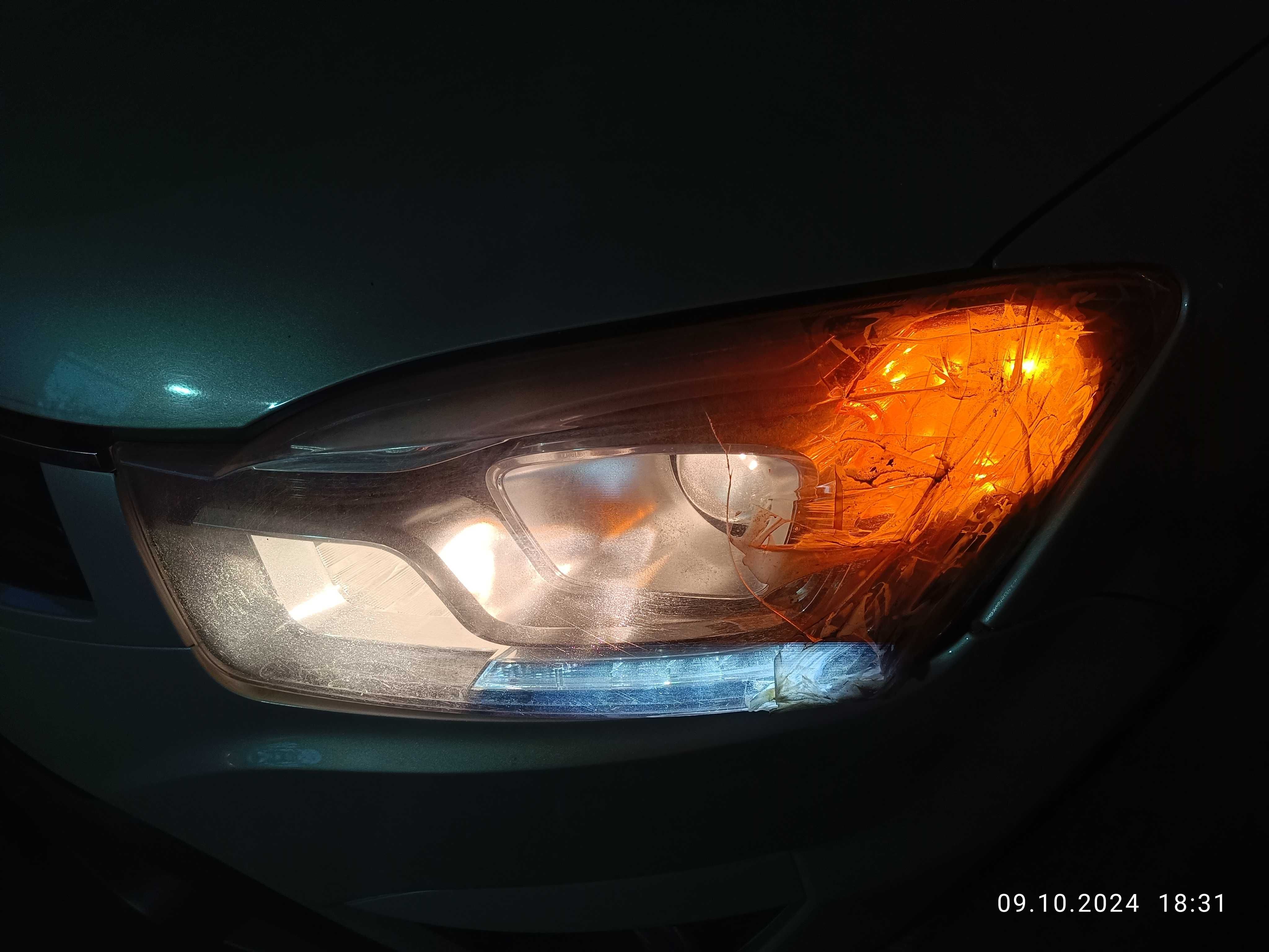 Продам ліву фару SsangYong Korando  14 рік. 8310534100