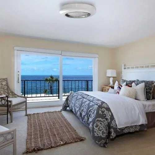 Світлодіодний смарт світильник з пультом ДУ 70W