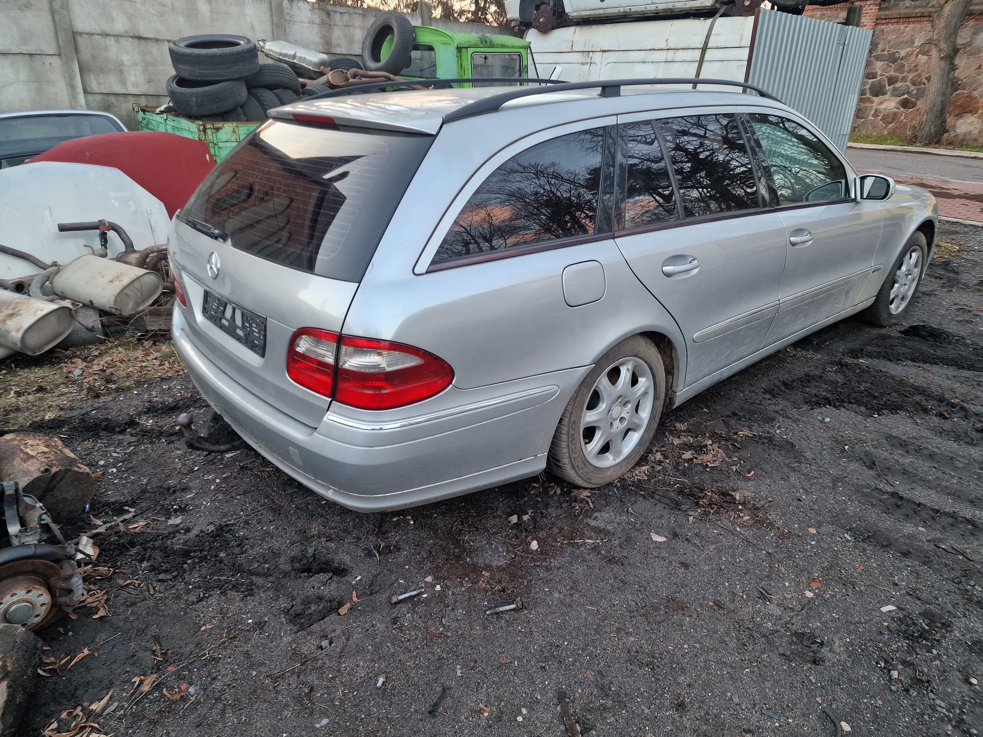Mercedes W211 3.2 CDI R6 kombi automat  samochód  na czesci lak 744