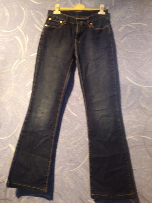 Levis.Женские клешь W29l34