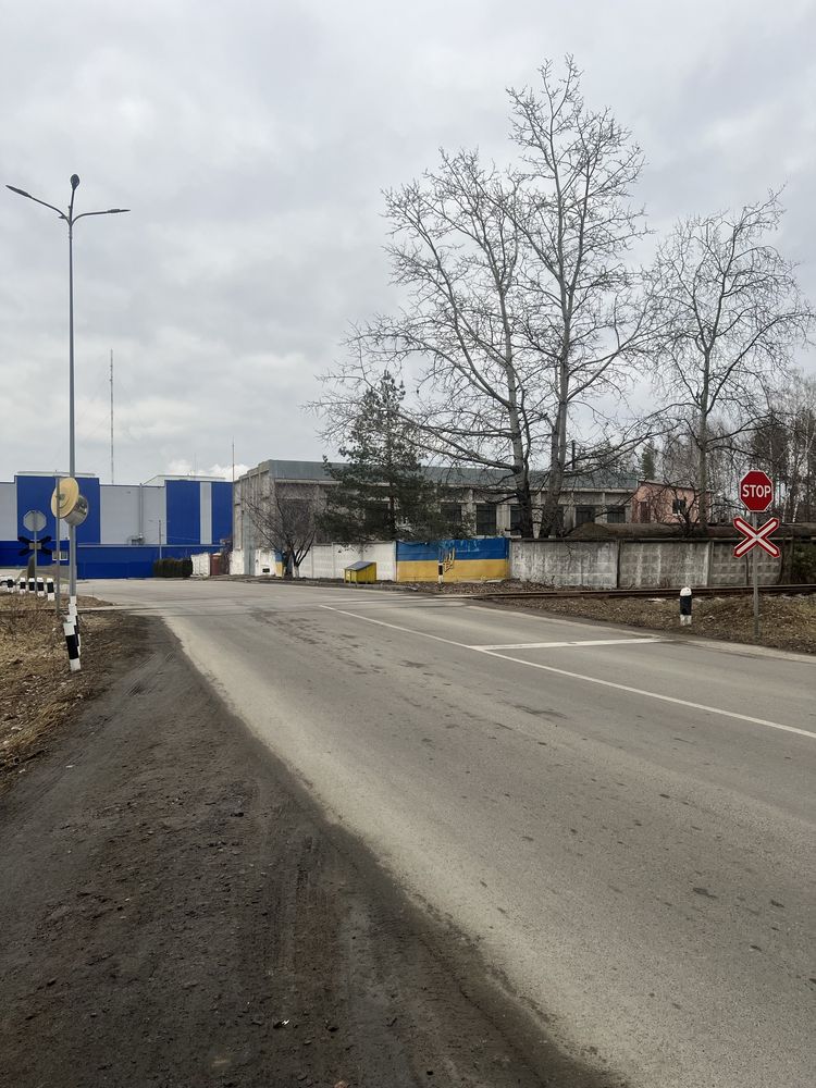 Путрівка Продаж комерцііі 200квм + 25 соток ЖД гілка/склади Епіцентру