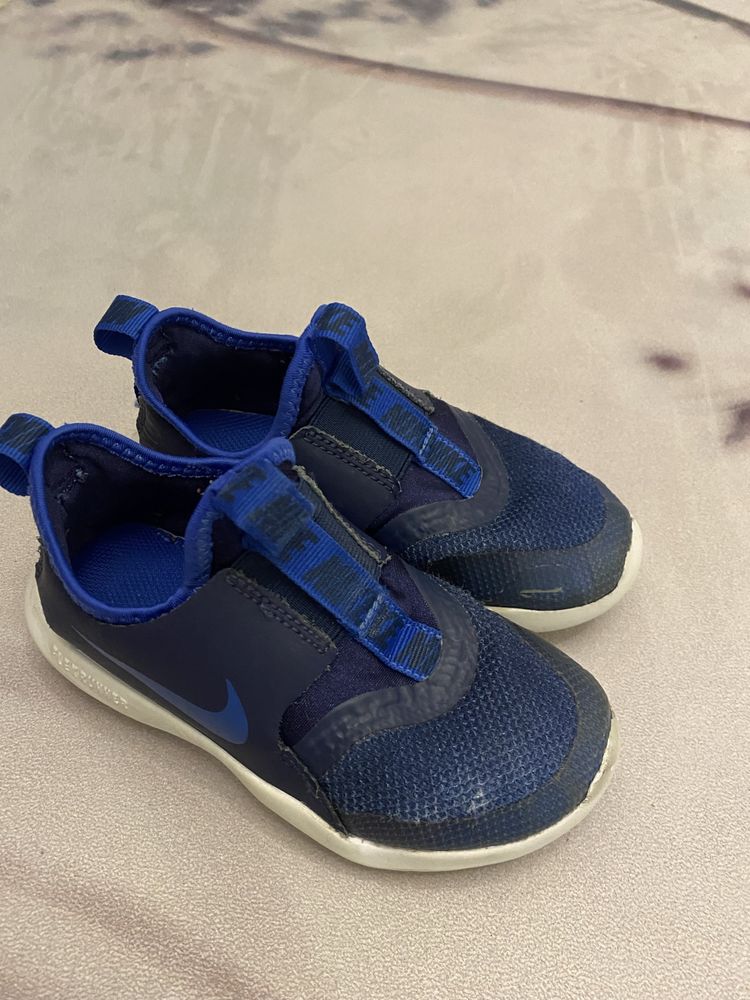 Nike flex runner roz 26