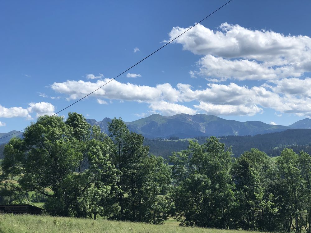 Wiosna na Podhalu, pobyt w domku z bala z widokiem na Tatry