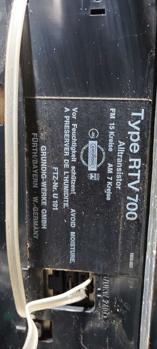 Grundig RTV 700 anos 70