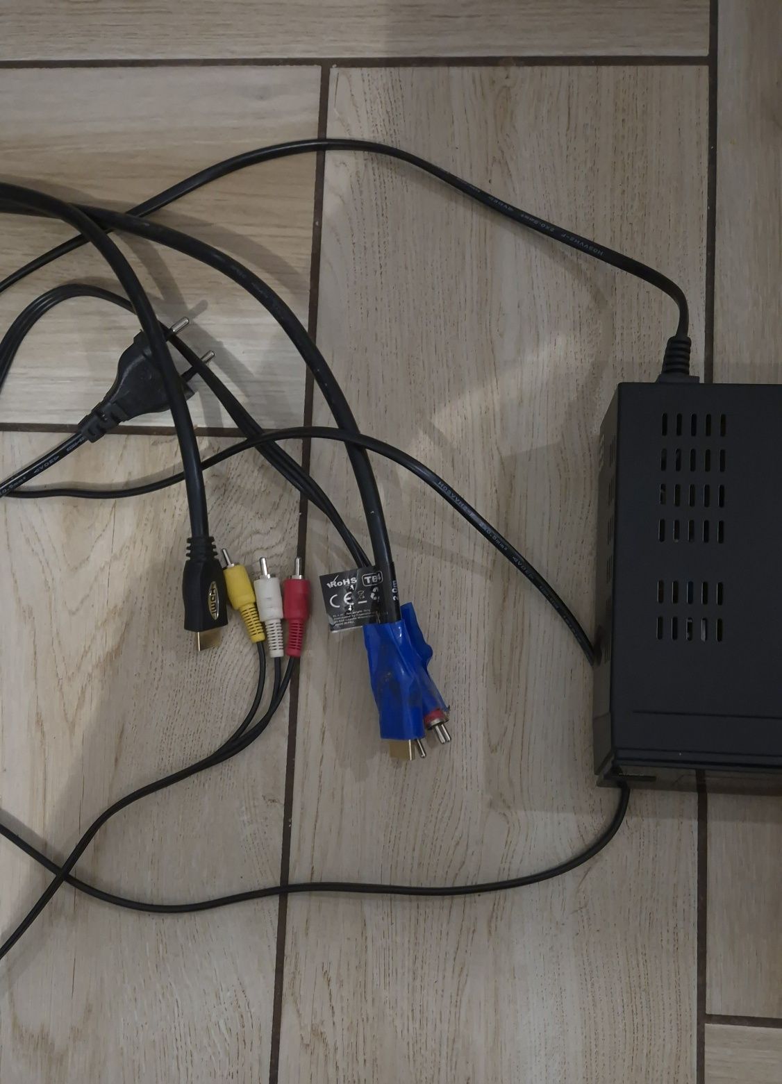 FERGUSON FK - 7000 Odtwarzacz HDMI usb xvid video