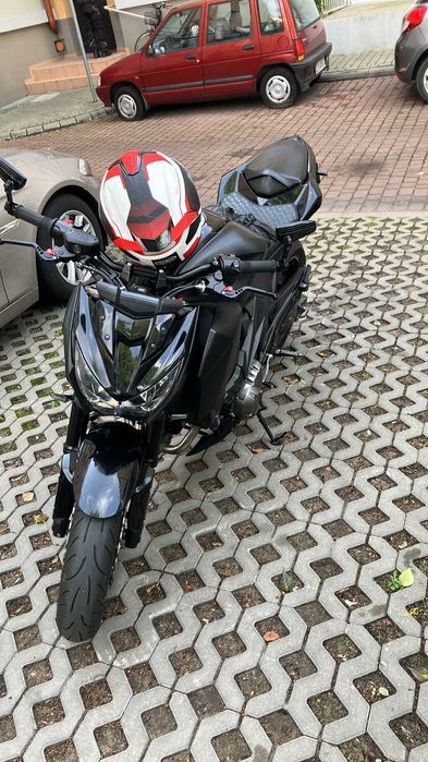 Motocykl Kawasaki z800
