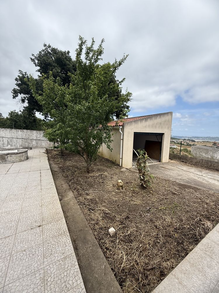 Moradia loures ( Murteira )