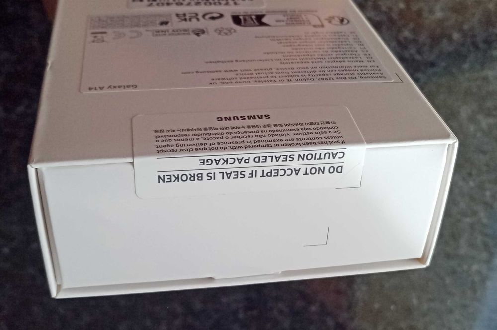 TElemóvel Samsung A 14 64g novo