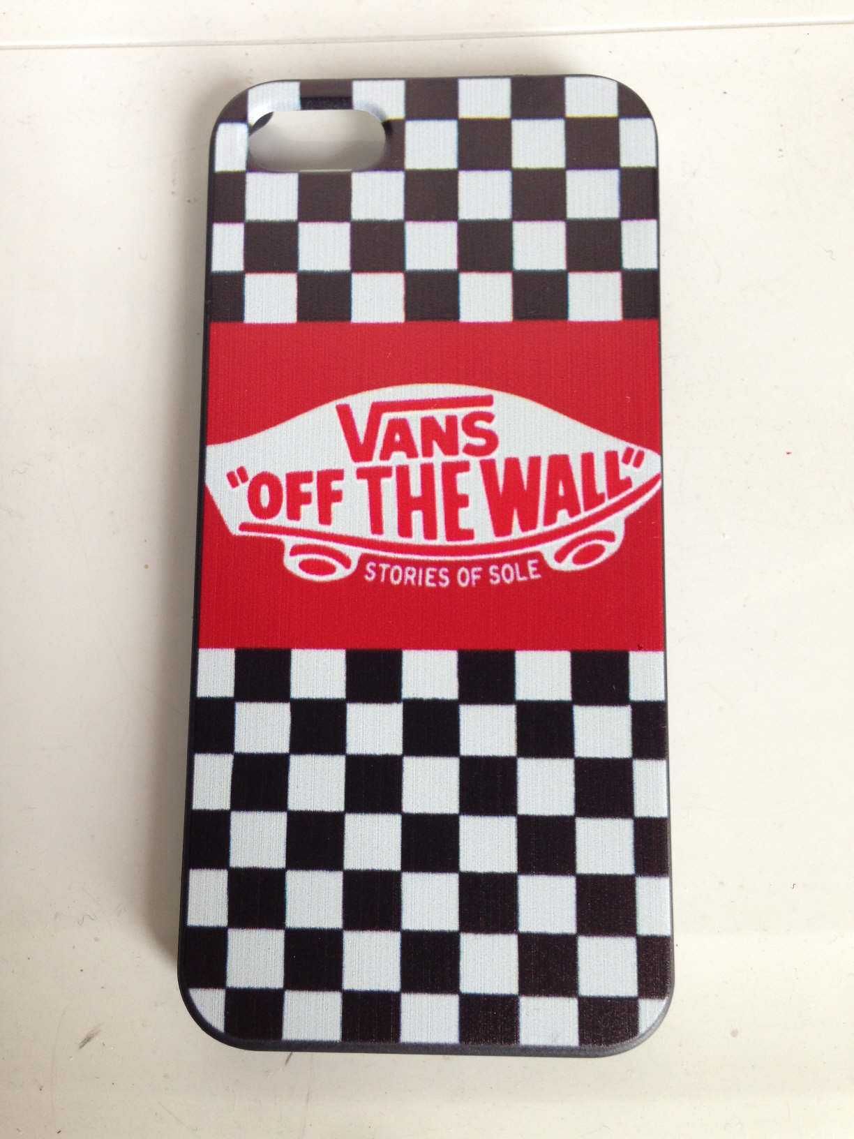 Capa Plástico Vans iPhone 5 / 5s / SE (nova)