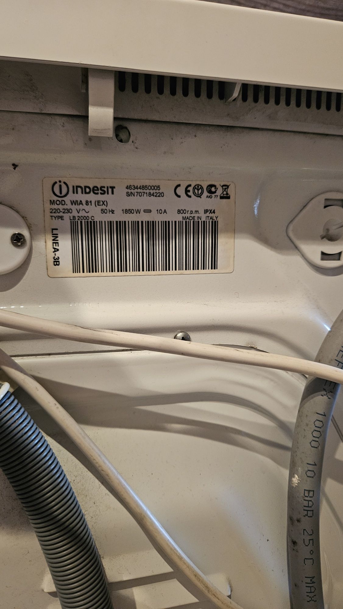 Пральна машинка Indesit wia81