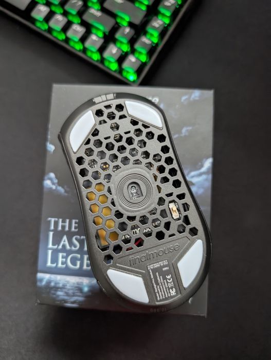 #8811 Finalmouse The Last Legend / Starlight Pro