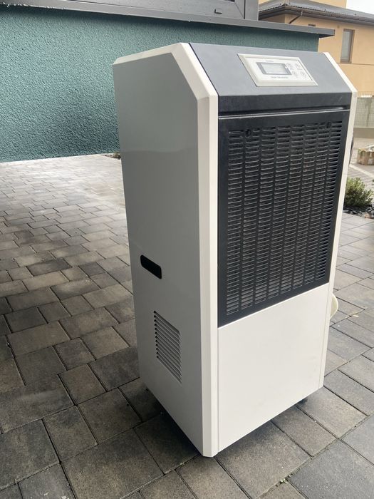 Осушувач повітря (вологозбирач) 120л оренда