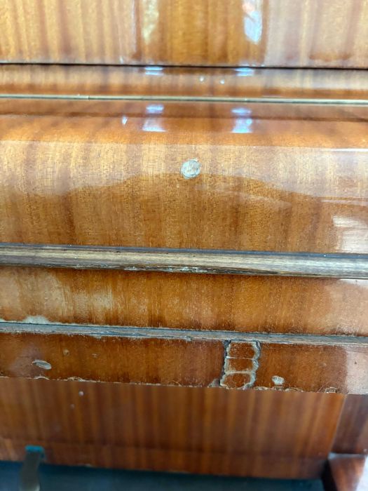 Legnica pianino plus stołek wydam