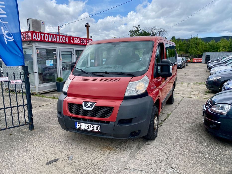 Peugeot boxer  9- osobowy Klima