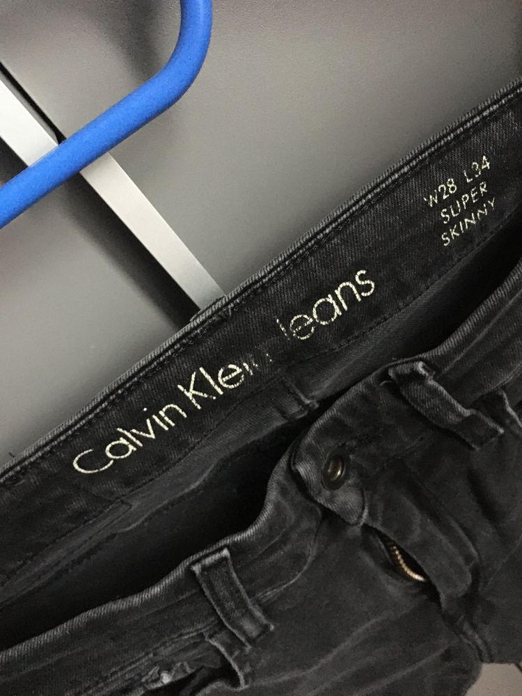 Spodnie calvin klein jeans rurki 28x34