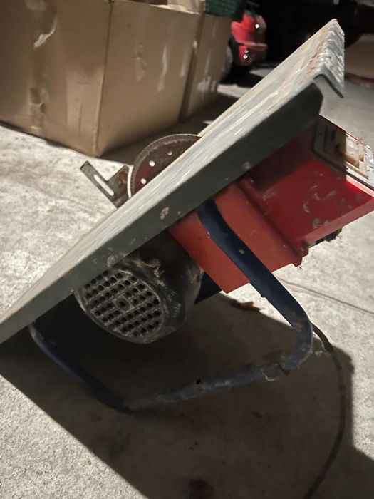 Елеклектро плиткоріз