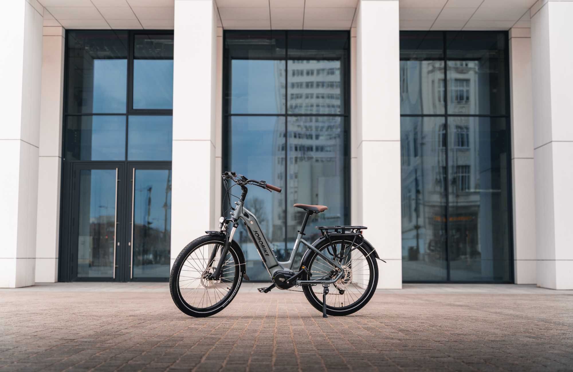 Elektryczny Lyon od Jobobike - silnik centralny, uniwersalny