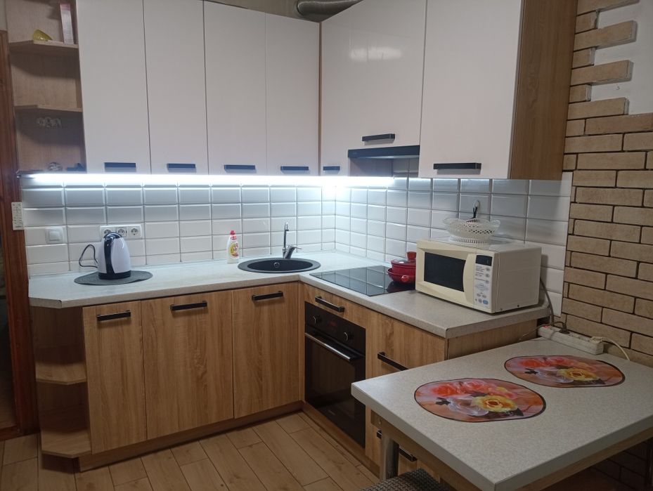 Подобово, погодинно -500, Троєщина, Милославська