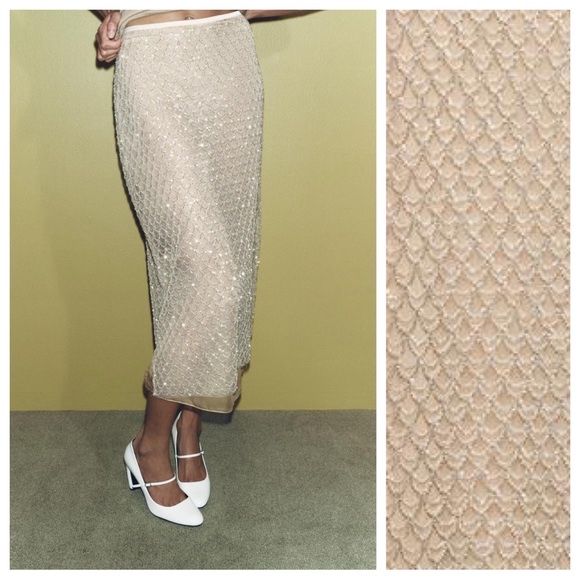 Неймовірно ефектна спідниця Zara