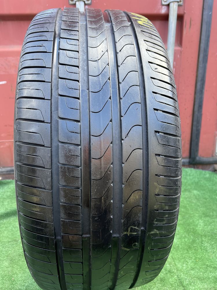 *Opona Pirelli 275/35/22 pojedynka