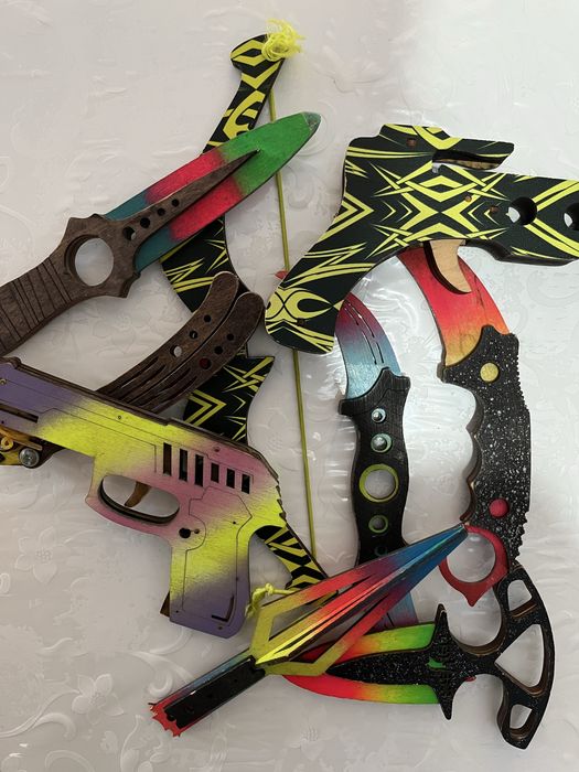 Деревʼяні іграшки для хлопчиків