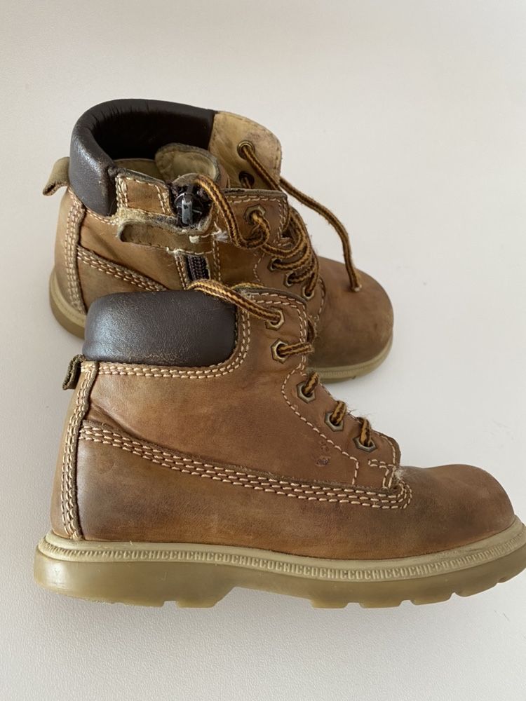 Botas Chicco 26 - c/fecho