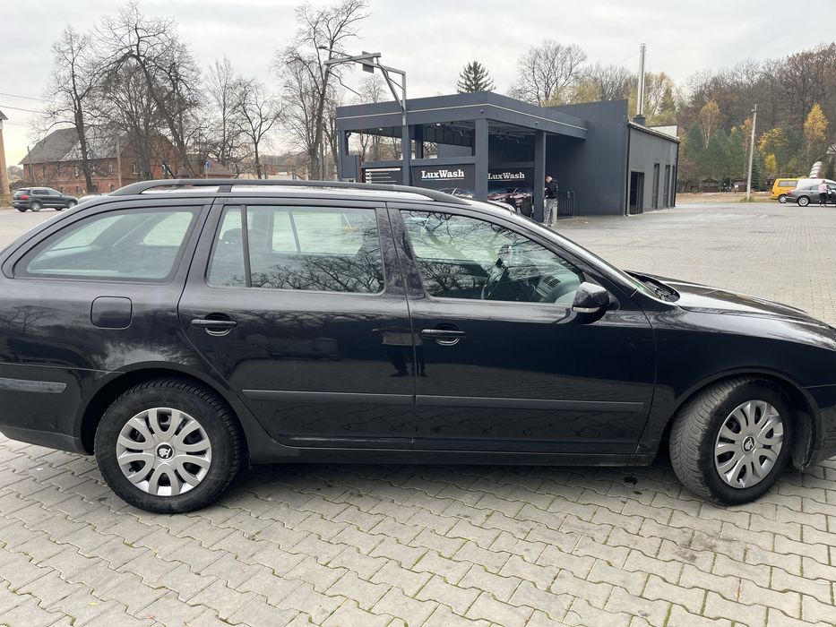 Продам Шкоду Октавію