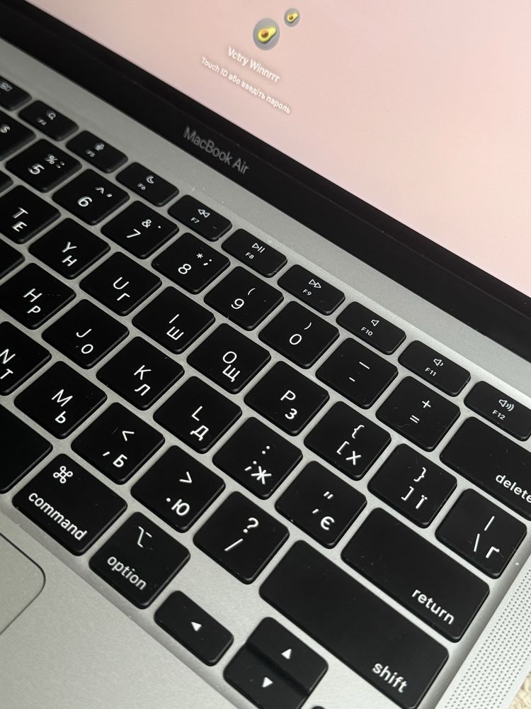 Macbook Air m1 | 8 | 256