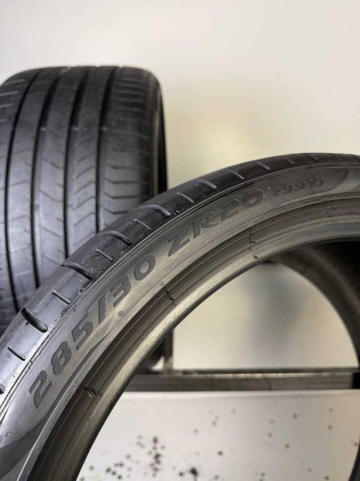 285/30/20+275/35/19 R20 Pirelli Pzero PZ4 100Y 4шт Літня шина 7+мм