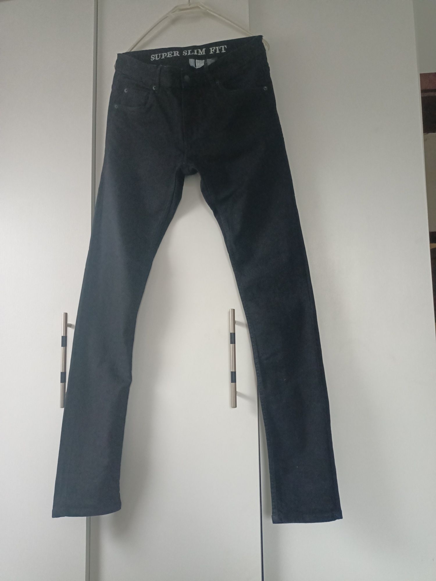 Spodnie chłopięce męskie jeans L