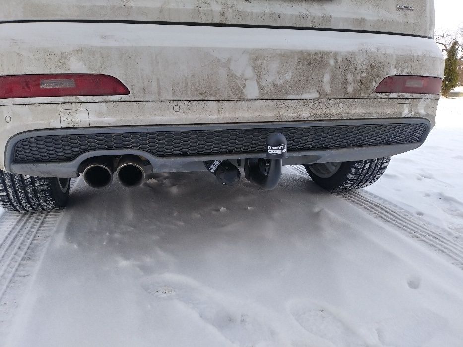 Montaż haków holowniczych czujników parkowania