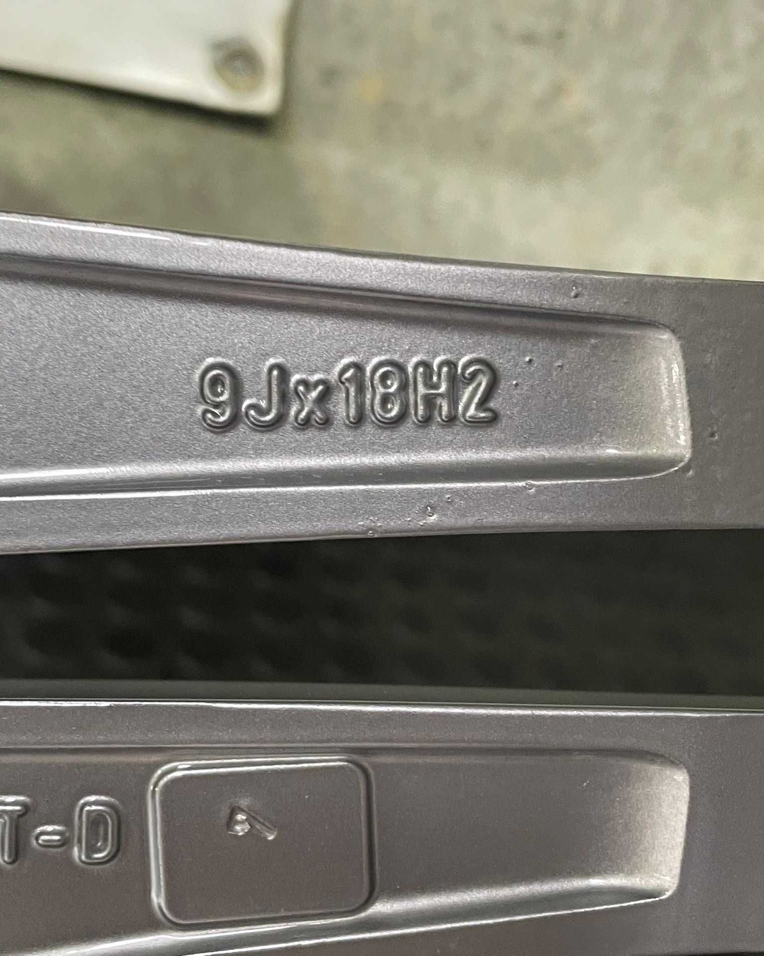 Jantes 18 originais Mercedes-Benz AMG (Furação 5x112) 9Jx18H2 ET54