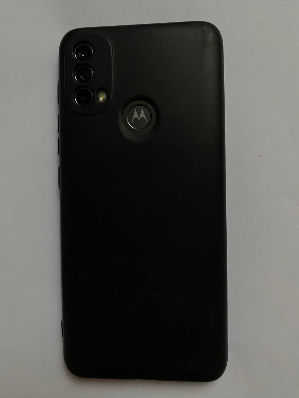 Смартфон Motorola E40