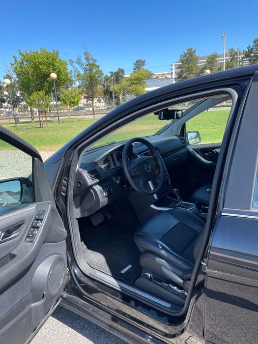 Mercedes-Benz B 180 CDi automático