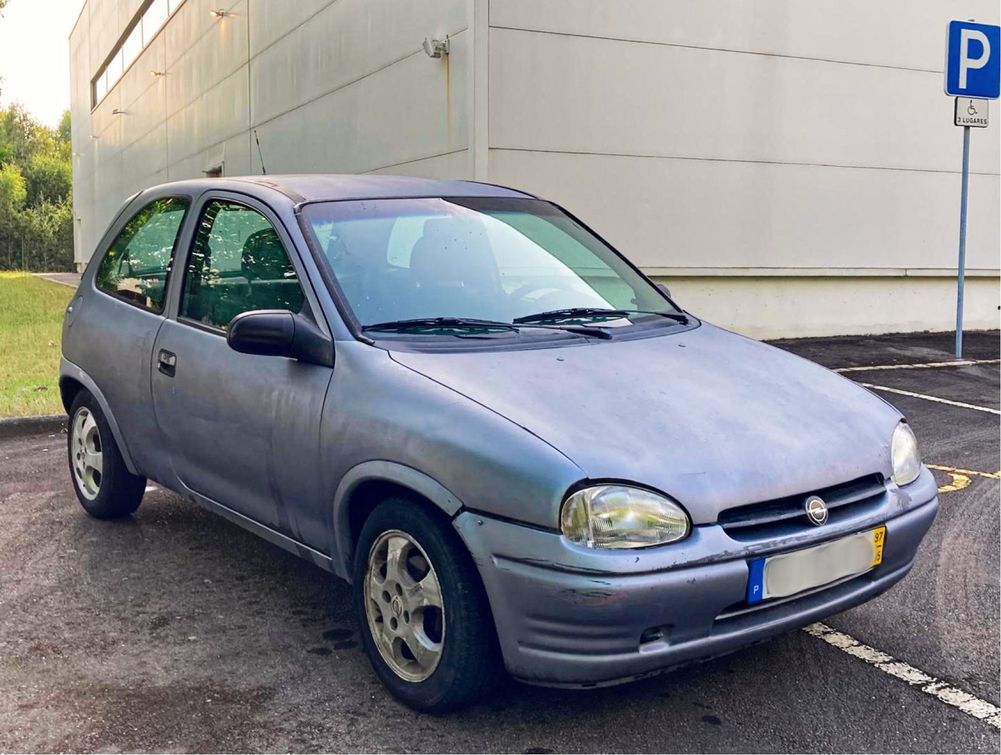 Opel Corsa 1.5 TD Isuzu - 5 Lugares