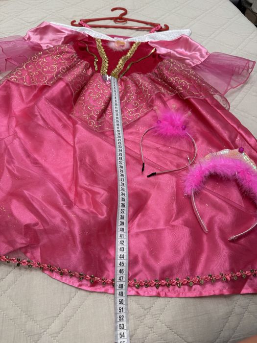 Новорічний костюм «Сплача красуня»