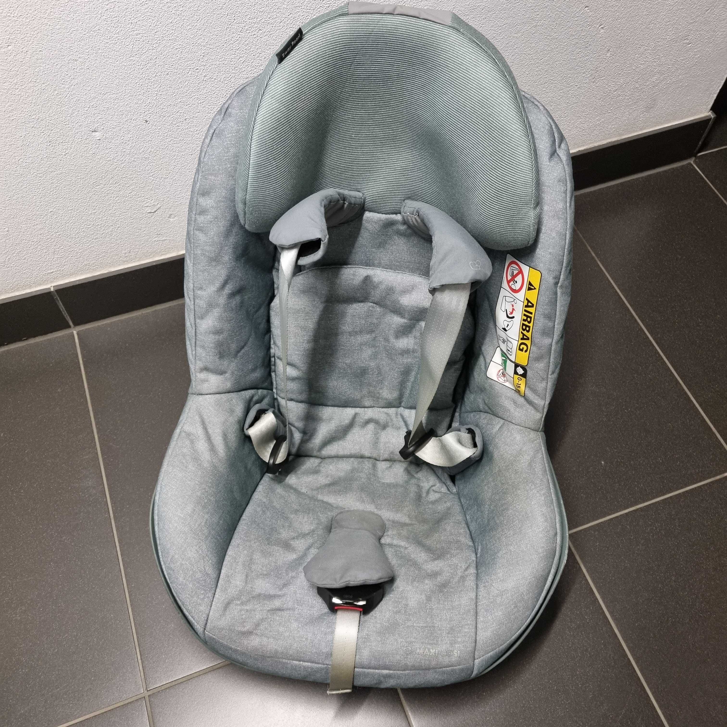 Fotelik Maxi-Cosi 2Way Pearl  + baza ISOFIX