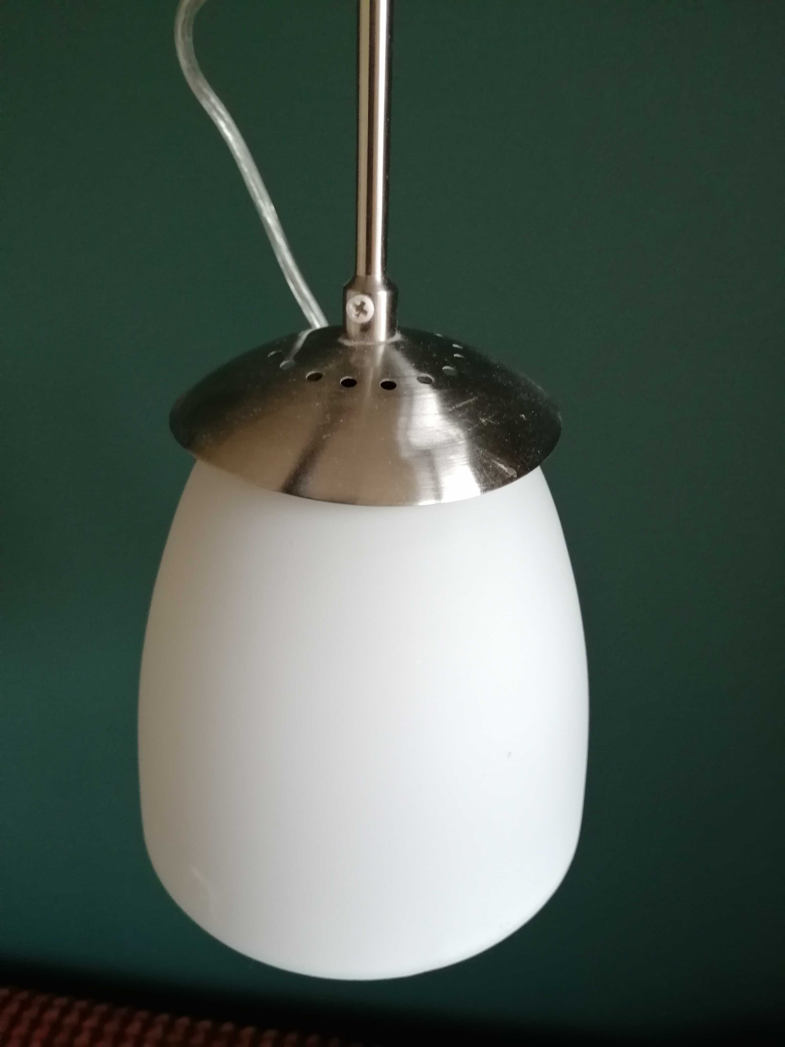 lampa białe szkło