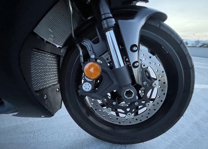Yamaha R1 2021 року