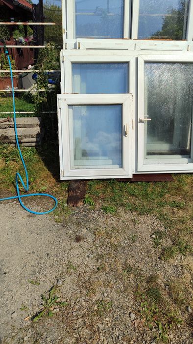 Sprzedam drzwi balkonowe + okna