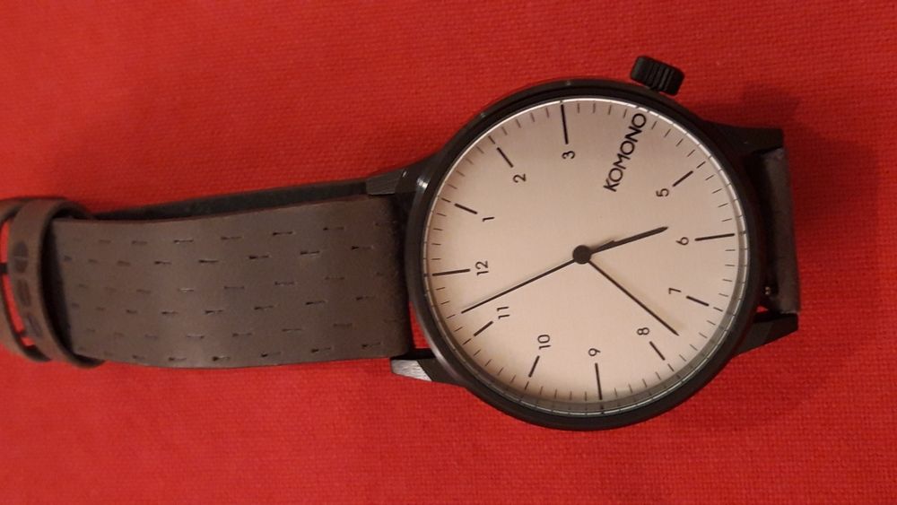 Relógio Komono cinzento