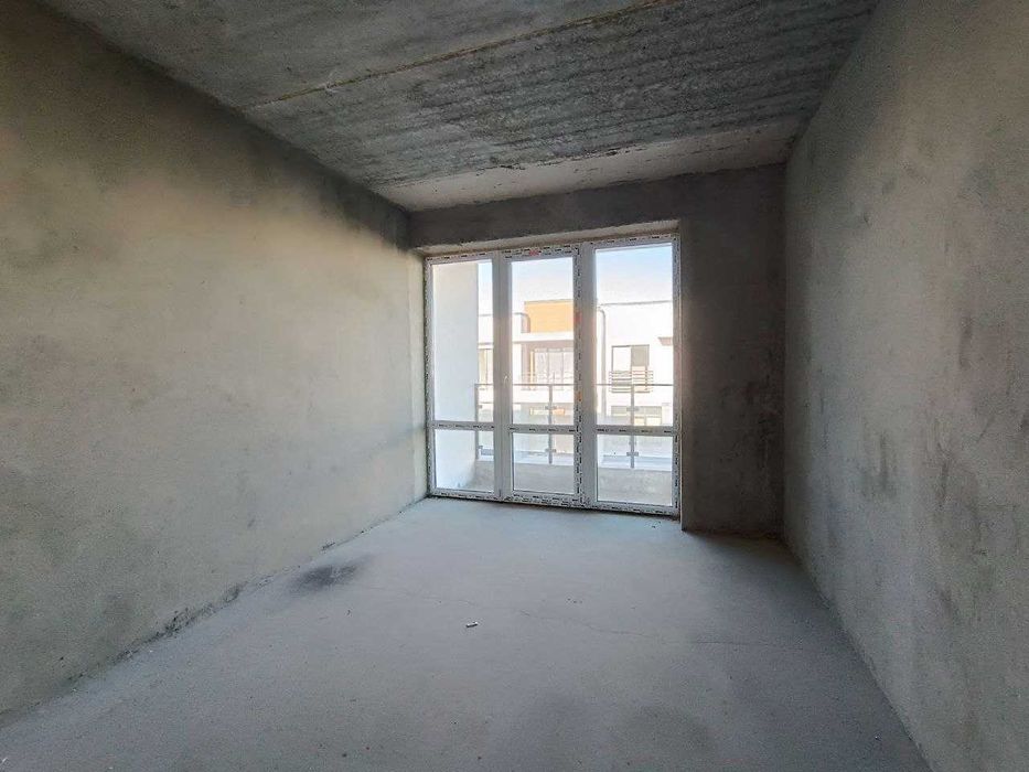 Продаж 2 поверхового таунхауса з ділянкою, 127м2, 4 кімнати.