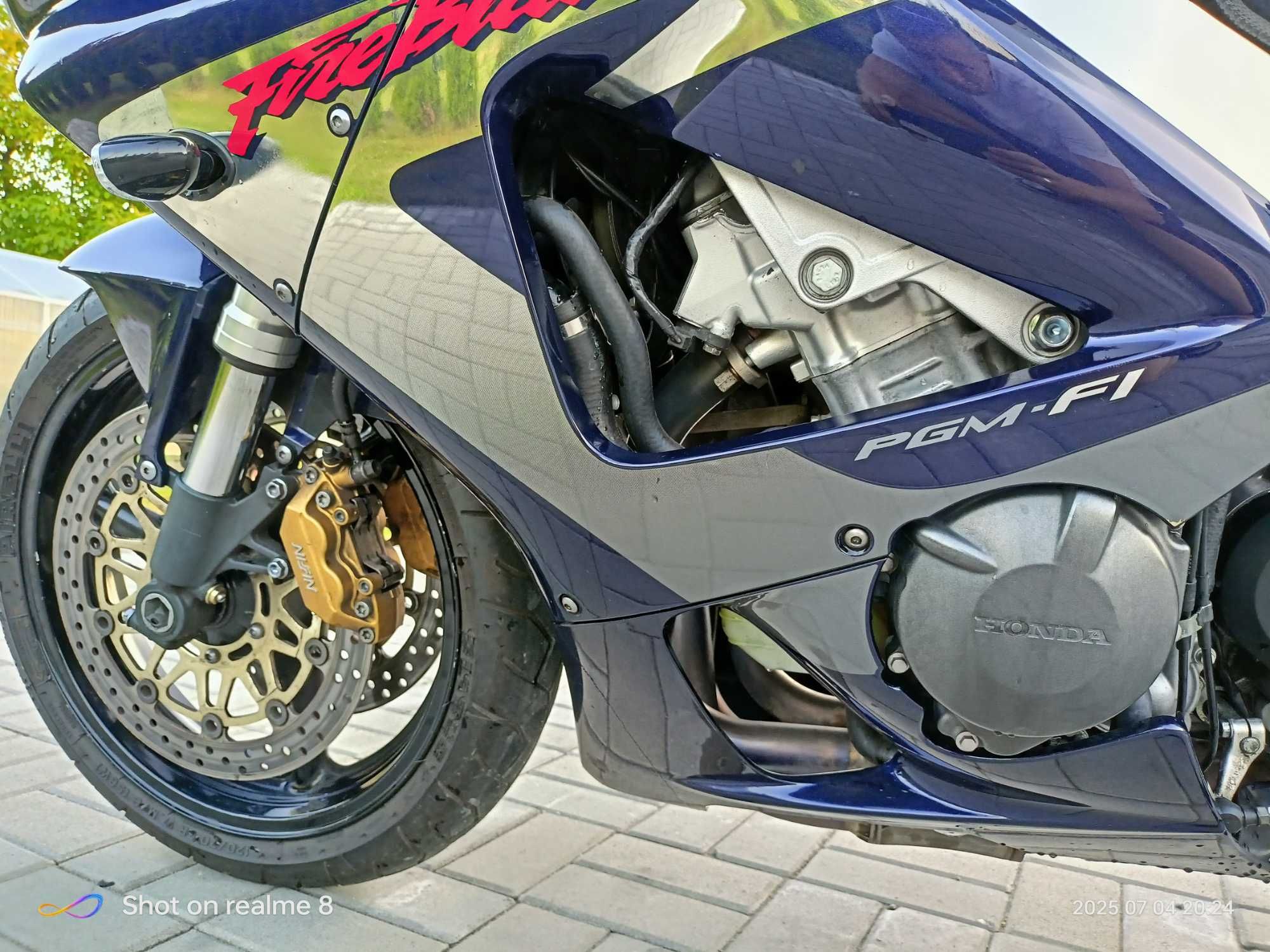 Honda CBR 929 sc44