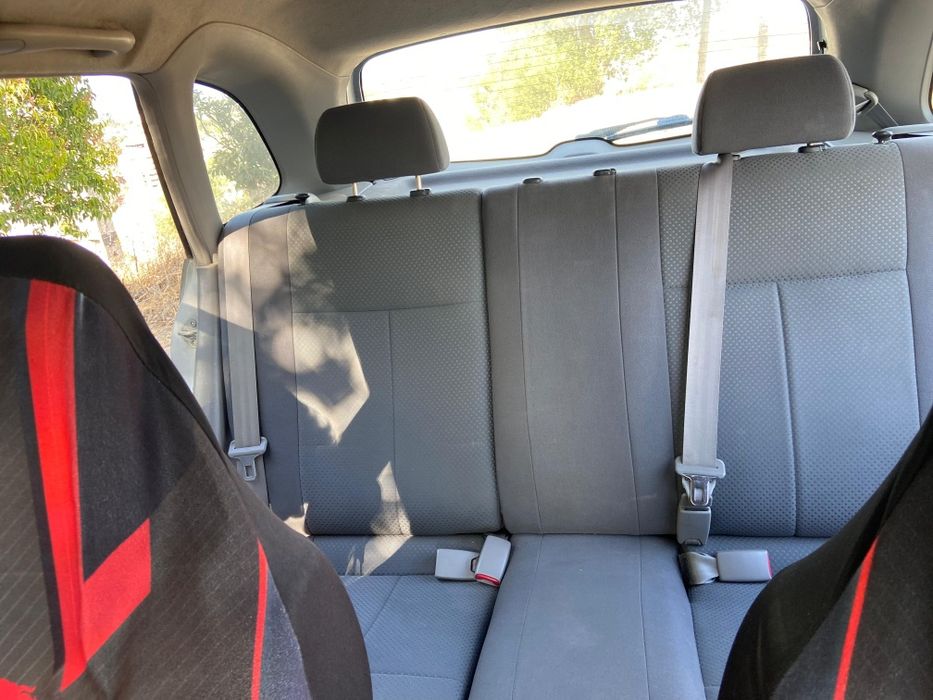 Mazda 323F  1.3 Active