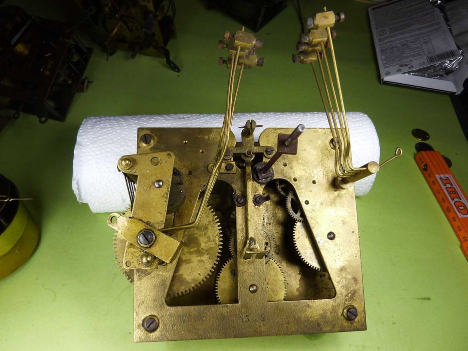 Mechanizm Starego Zegara 81 Duży   Kwadransowy 8 gong