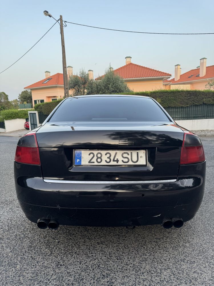 AUDI A4  1.9 TDI 130 CAVALOS